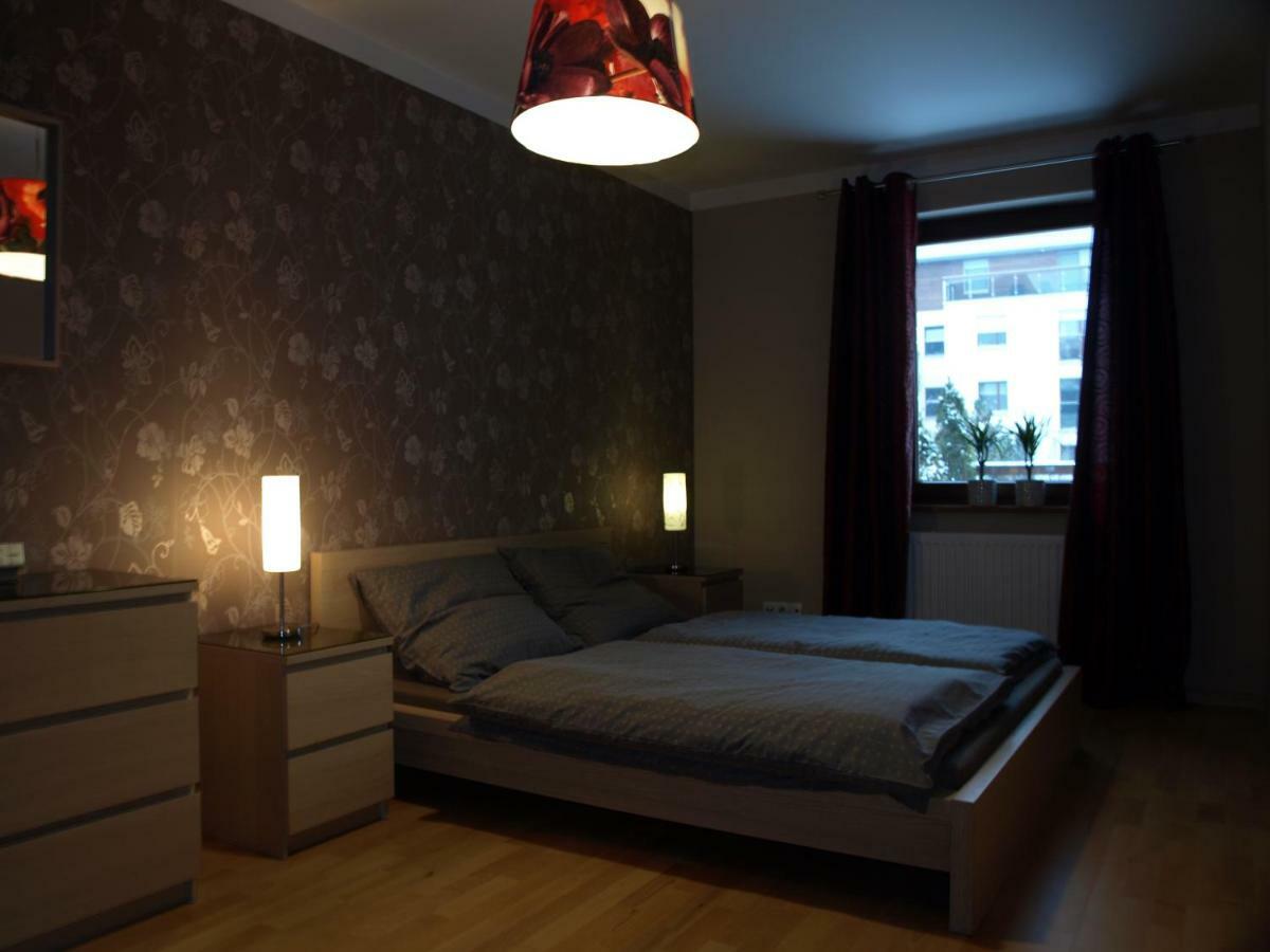 Apartament Przy Parku Breslavia Esterno foto